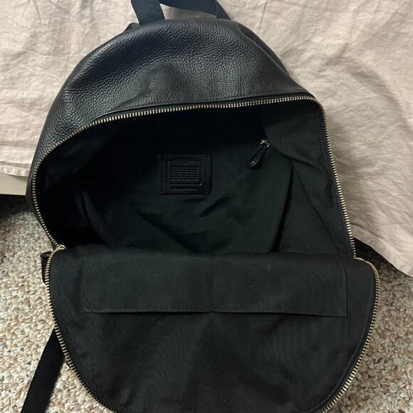 Large court Coach backpack - Picture 3 of 6